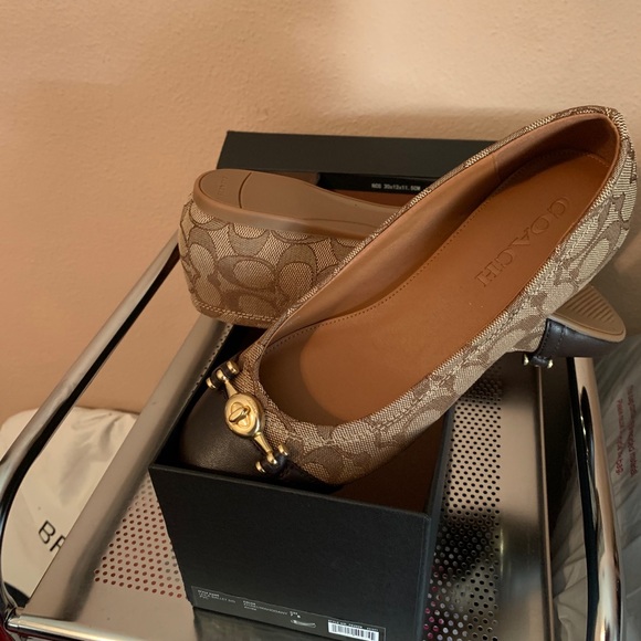 Coach Leila Ballet Flats - Picture 2 of 6